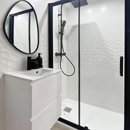 Studio Avec Terrasse - Centre Historique *