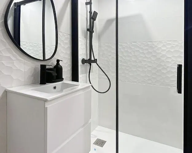 Studio Avec Terrasse - Centre Historique *